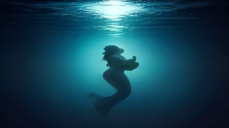 人鱼 (2026) 更至13集 [4K][悬疑][董勇/刘孜/张开泰]封面图